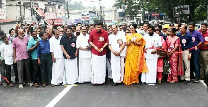 നവീകരിച്ച കോഴിക്കോട് സി.എച്ച് മേൽപ്പാലം തുറന്നു