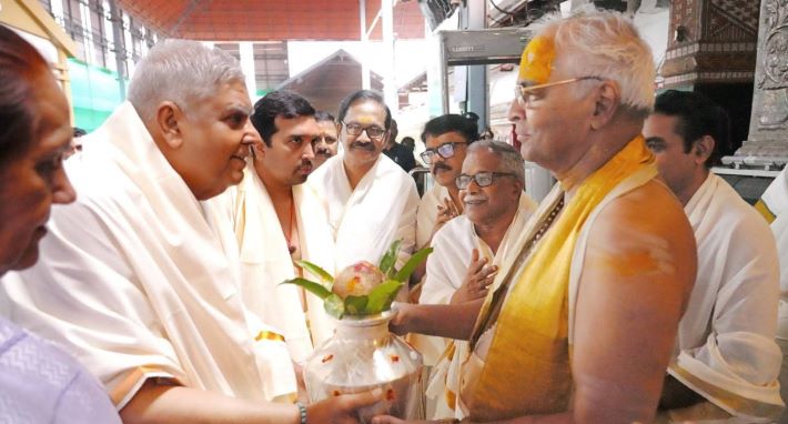 ഉപരാഷ്ട്രപതി ജഗദീപ് ധൻകർ ഗുരുവായൂർ ക്ഷേത്രദർശനം നടത്തി