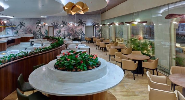 25,000 അതിഥികൾ; വിജയകഥയുമായി 0484 എയ്റോ ലോഞ്ച്