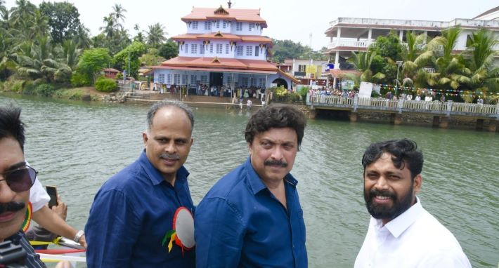 പറശ്ശിനിക്കടവിൽ ടൂറിസ്റ്റുകൾക്കായി പുതിയ ബോട്ടുകൾ