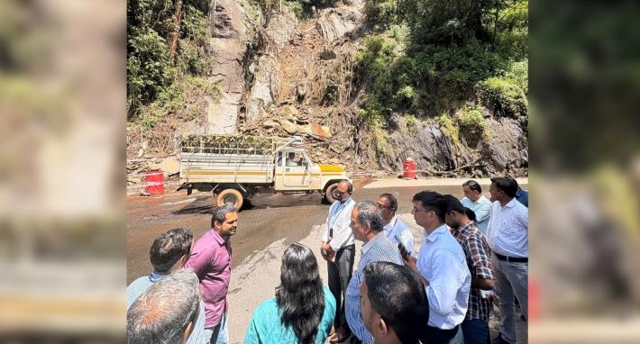 ചുരത്തിലെ പാറയിടിച്ചിൽ: മോര്‍ത്ത് സംഘം പരിശോധന നടത്തി