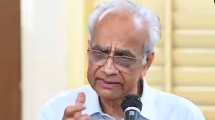 കെ. ജയകുമാർ ദേവസ്വം ബോർഡ് പ്രസിഡന്റായി ചുമതലയേറ്റു