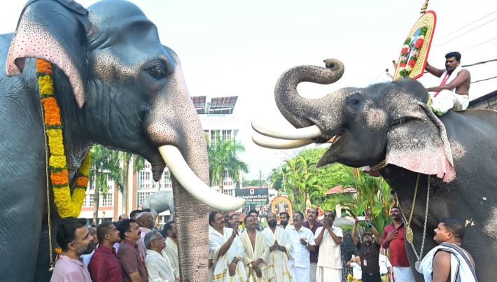 ഗജരാജൻ ഗുരുവായൂർ കേശവന് സ്മരണാഞ്ജലി