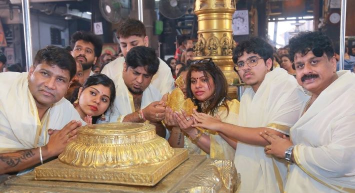 പുതുവത്സരത്തിൽ കണ്ണന് 27പവൻ്റെ പൊന്നിൻ കിരീടം 