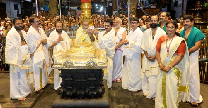 ഗുരുവായൂരിൽ ടി.എം.നാരായണൻ നമ്പൂതിരി മേൽശാന്തിയായി സ്ഥാനമേറ്റു
