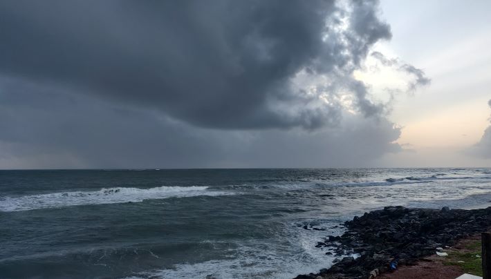 ശക്തമായ മഴയ്ക്ക് സാധ്യത: വിവിധ ജില്ലകളിൽ മഞ്ഞ അലേർട്ട്